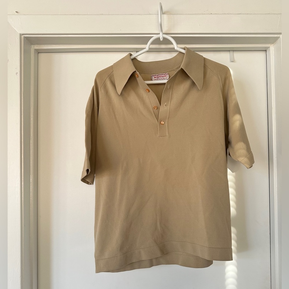 100% polyester dress shirt. 70s drop collar cocktail polo. XL